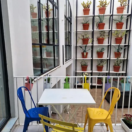 Dom wakacyjny Capri Kronos Design - 2 King Beds, With Gym, & Jacuzzi