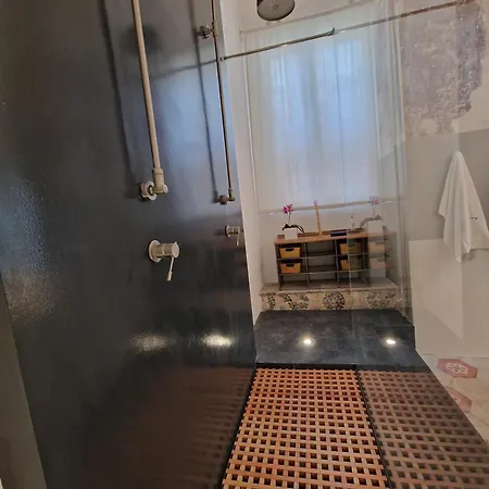 Dom wakacyjny Capri Kronos Design - 2 King Beds, With Gym, & Jacuzzi