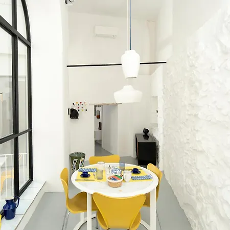 Capri Kronos Design - 2 King Beds, With Gym, & Jacuzzi Dom wakacyjny