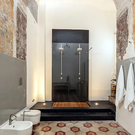 Dom wakacyjny Capri Kronos Design - 2 King Beds, With Gym, & Jacuzzi Anacapri (Isola di Capri)