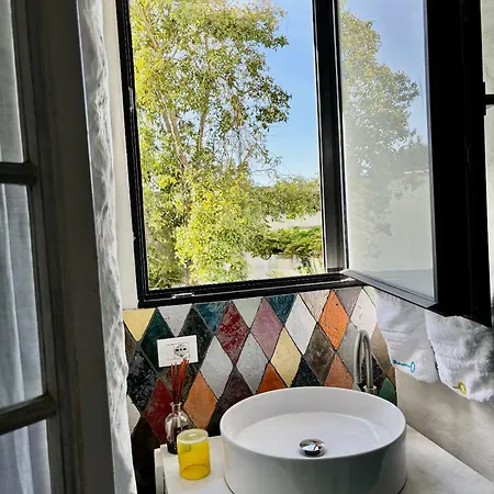 Casa de Férias Capri Kronos Design - 2 King Beds, With Gym, & Jacuzzi *